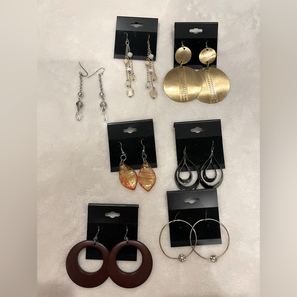 Assortment of earrings x7 pair
